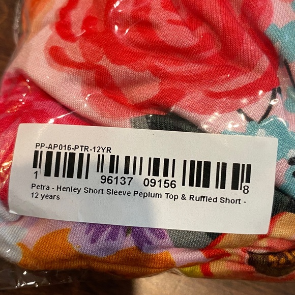 Posh Peanut Bamboo Petra Floral Short Sleeve Peplum Top & Short Set 12 NWT - Picture 7 of 7